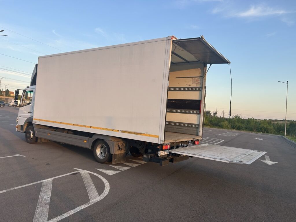 Вантажне авто з гідробортом TransPortal, Київ